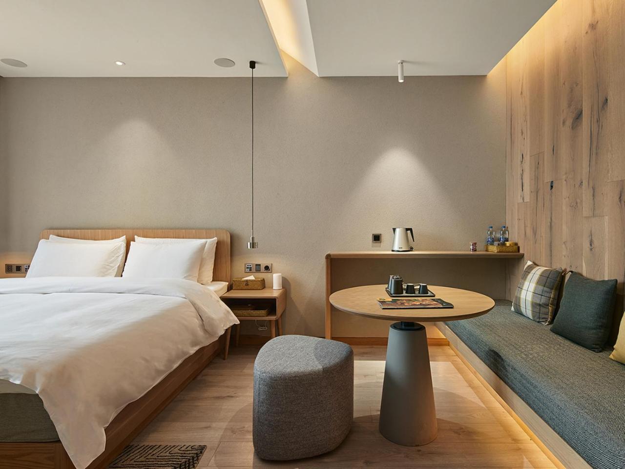Ebo Hotel Hangzhou Wulin - 5 Mins Drive To The West Lake المظهر الخارجي الصورة